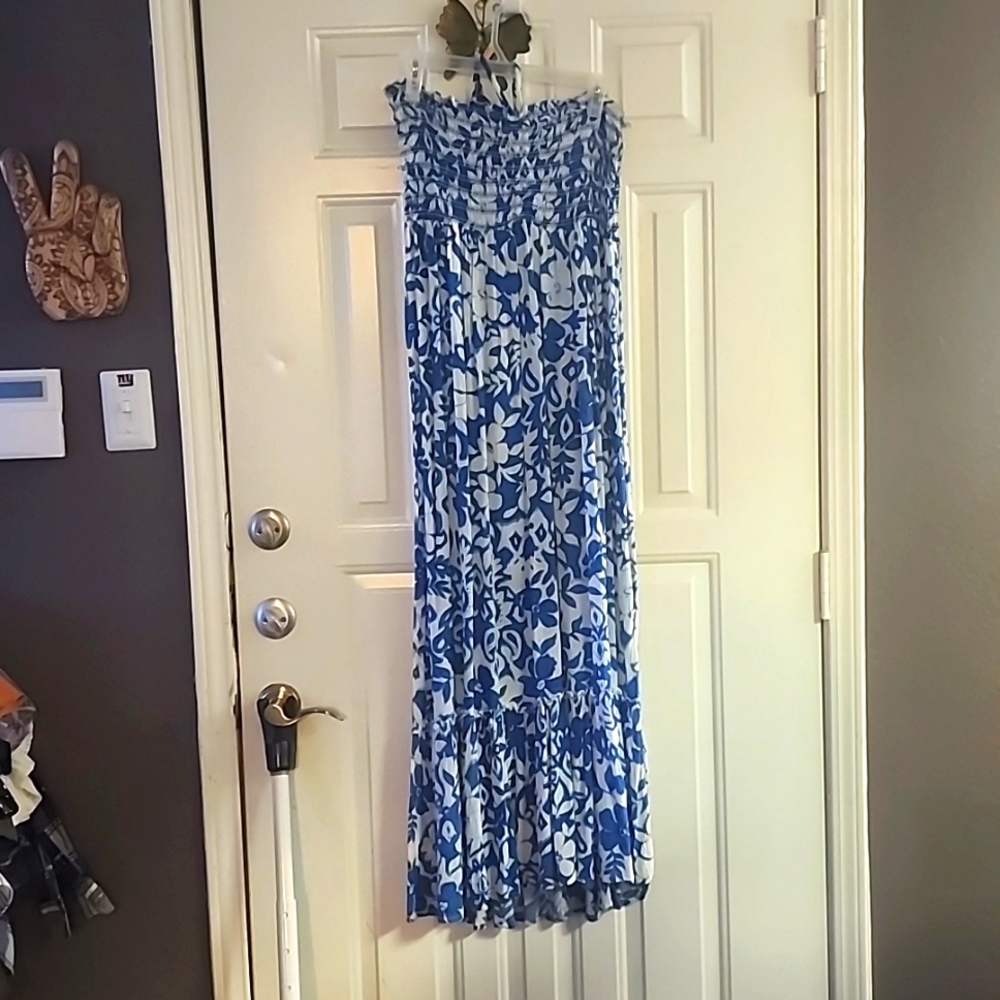 Long maxi dress